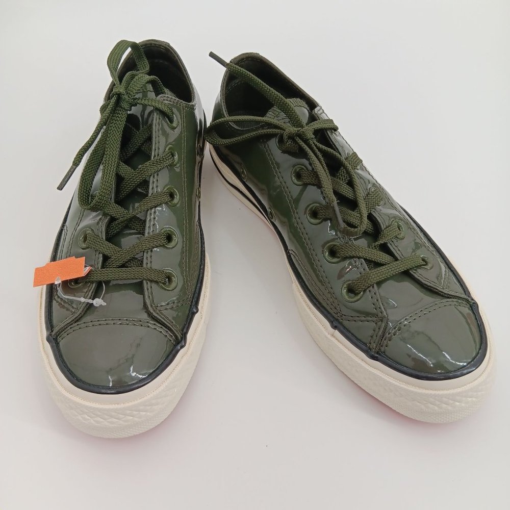 CONVERSE CHUCK TAYLOR SHOES WOMENS SIZE 6 - Picture 8 of 14